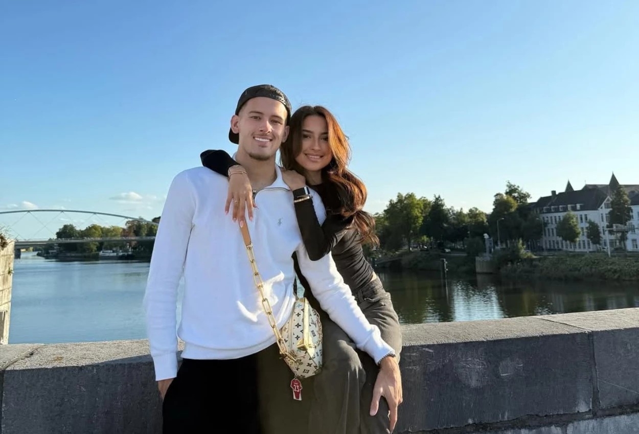 Jennifer Coppen dan Justin Hubner lega usai cincin Cartier Rp50 juta yang sempat hilang akhirnya ditemukan.
