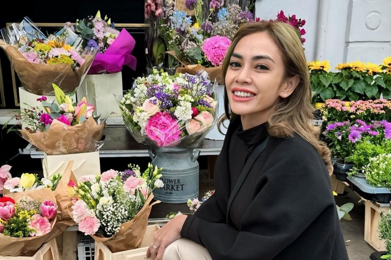 Masayu Anastasia tegaskan hubungannya dengan Baim Wong hanya sebatas teman lama, bukan pasangan spesial.