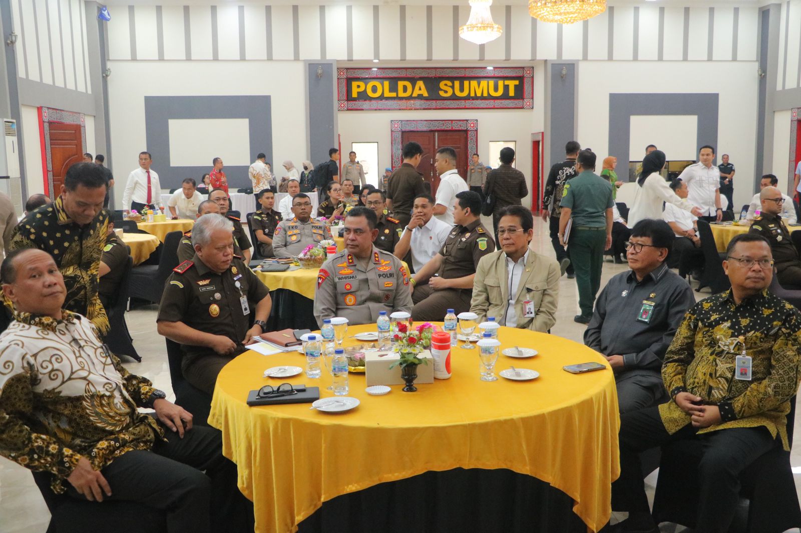 KPK RI, Kapolda Sumut, Kejati Sumut, BPK RI Perwakilan Sumut, dan BPKP menggelar rapat koordinasi lintas lembaga untuk memperkuat pemberantasan korupsi di Sumut.