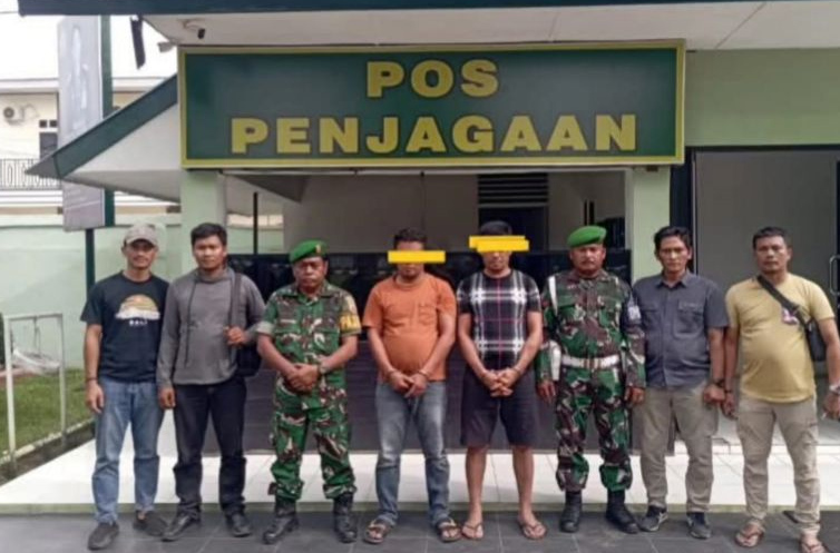 Dua tersangka pengedar sabu diamankan anggota Unit Intel Kodim 0212/Tapsel dalam operasi di dua lokasi berbeda, Sabtu (4/10/2025).
