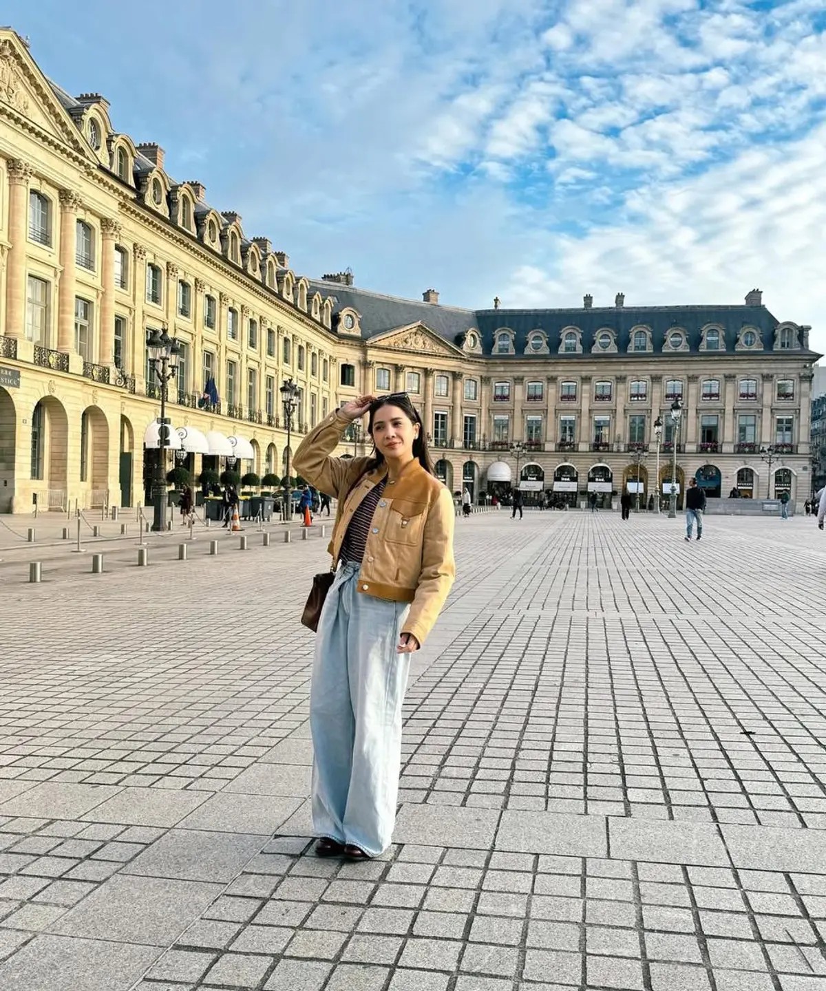 Nagita Slavina mengaku gemetar saat tak sengaja bertemu supermodel Kendall Jenner di butik Paris.