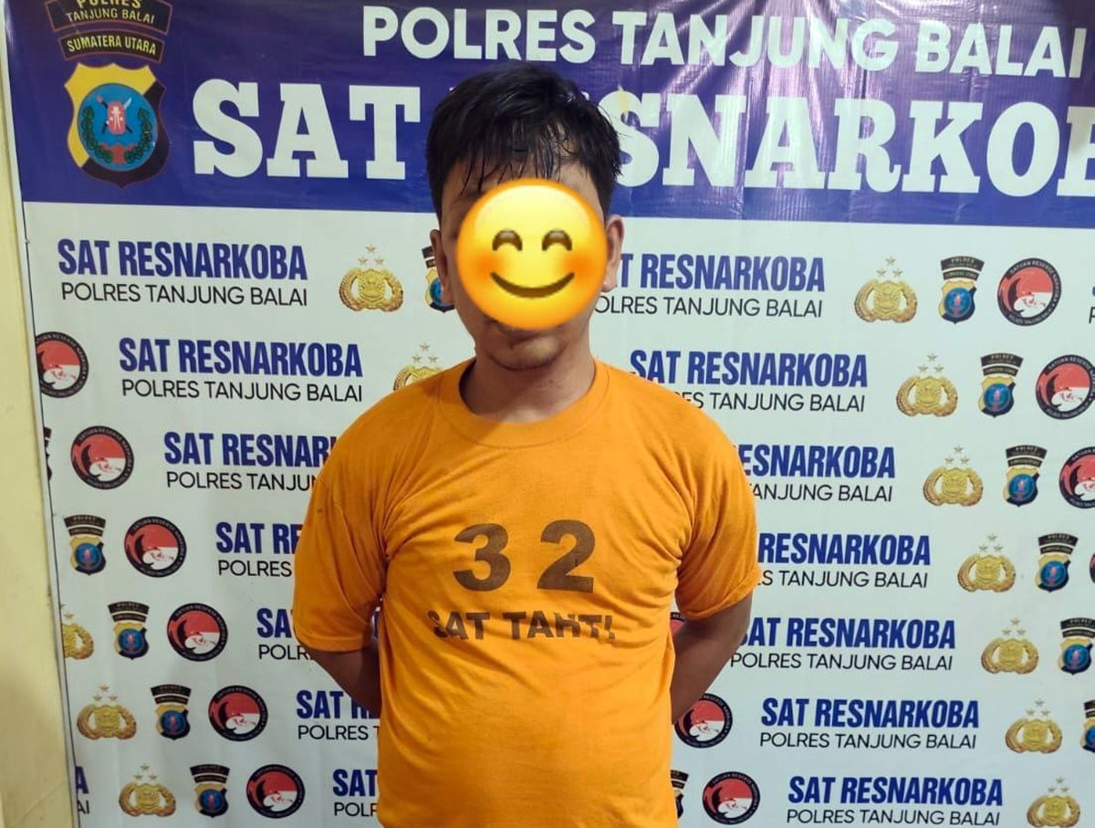 Barang bukti sabu seberat 4,91 gram dan uang tunai Rp965.000 diamankan Satres Narkoba Polres Tanjungbalai dari tersangka MP alias U di Asahan.