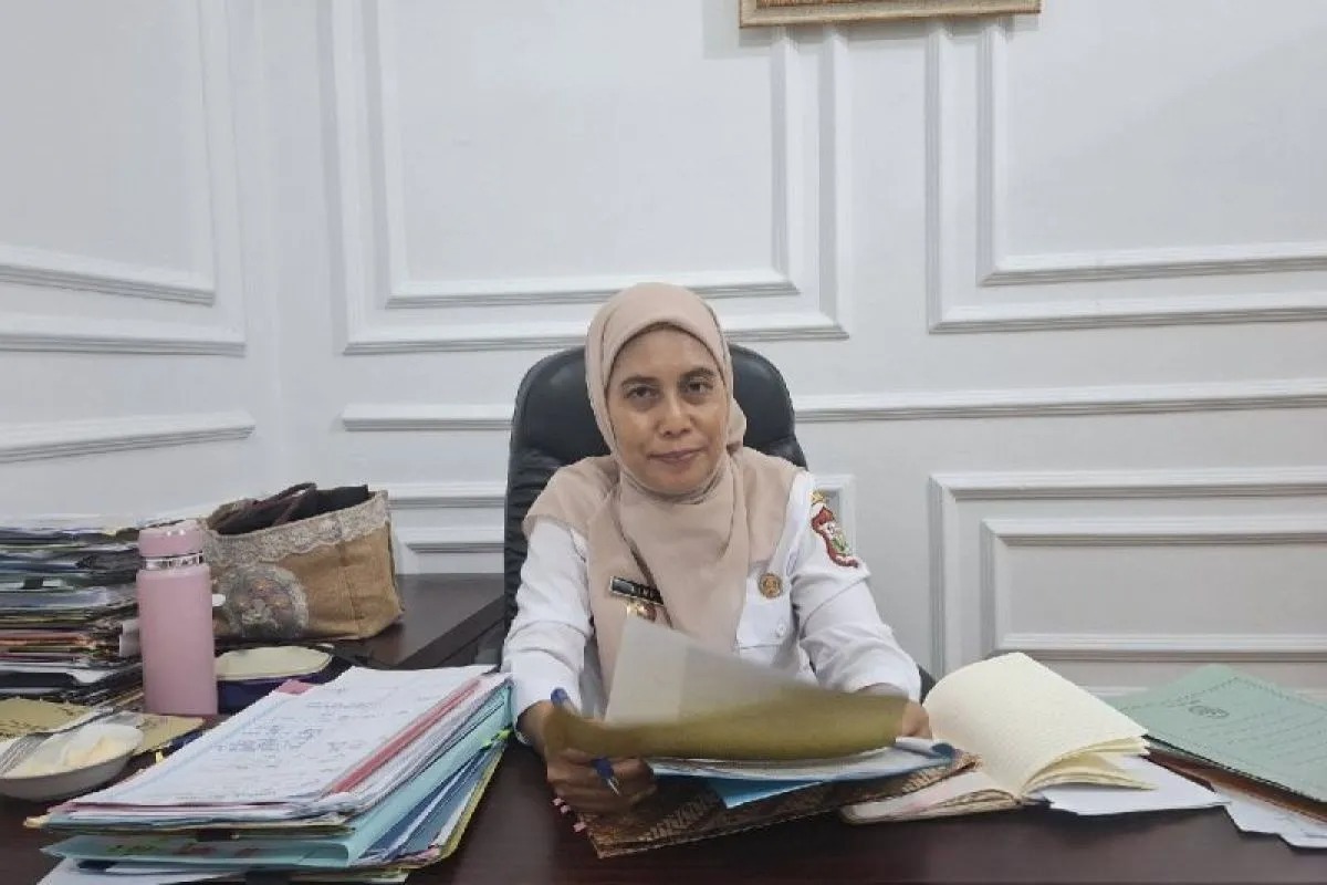 Sekdakot Tanjungbalai, Nurmalini Marpaung, menjelaskan progres realisasi Makanan Bergizi Gratis (MBG) dan pengoperasian dapur SPPG di daerah setempat, Rabu (8/10/2025).