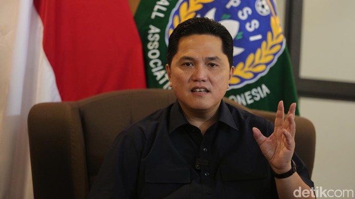 Timnas Indonesia dipastikan gagal tampil di Piala Dunia 2026. Ketua Umum PSSI, Erick Thohir, meminta maaf atas kegagalan tersebut.