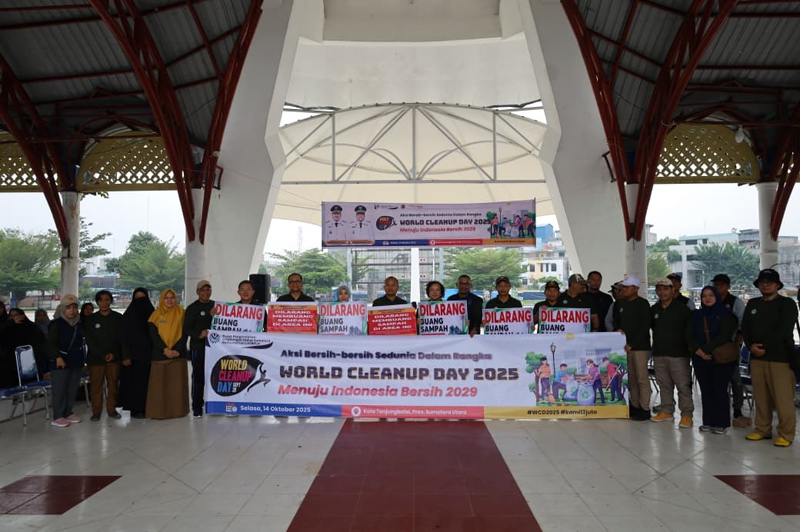 Pemerintah Kota Tanjungbalai melaksanakan World Cleanup Day (WCD) 2025 bersama Pusat Pengendalian Lingkungan Hidup Sumatera.