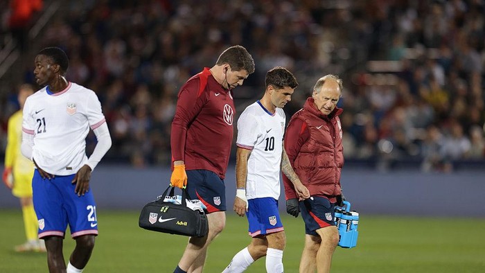 Christian Pulisic ditarik keluar lebih cepat saat laga AS vs Australia akibat cedera hamstring.