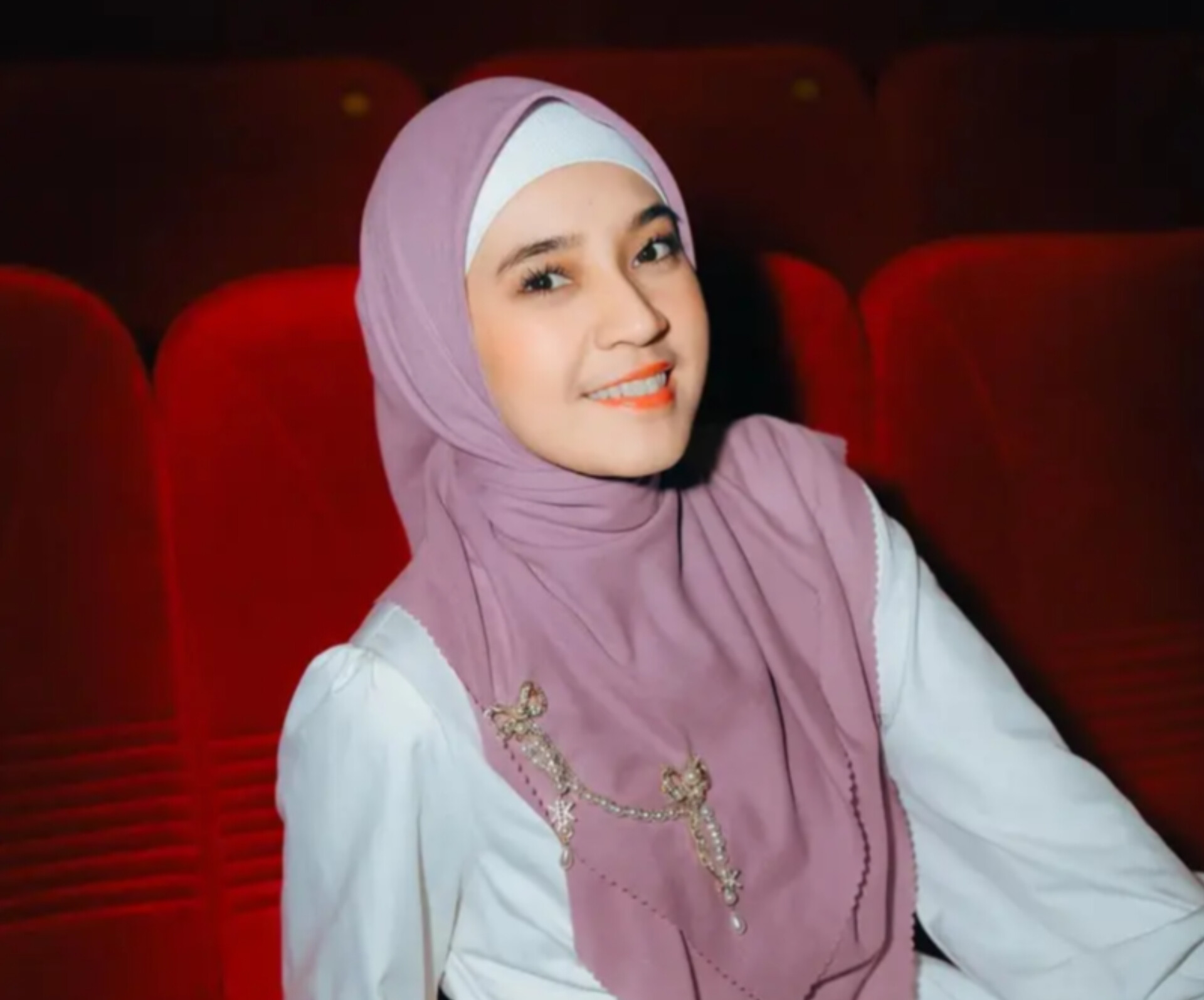 Dhini Aminarti ajak Perempuan Berlari.