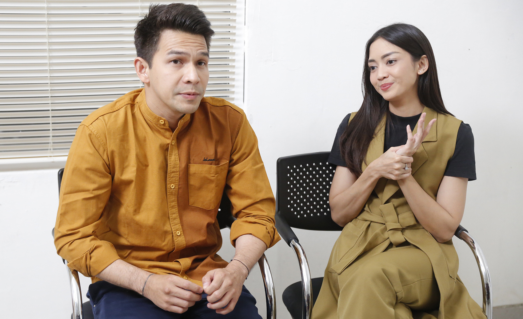 Aktris Ririn Dwi Ariyanti disebut rutin menjenguk dan memberikan dukungan kepada Jonathan Frizzy di Lapas Pemuda Tangerang.