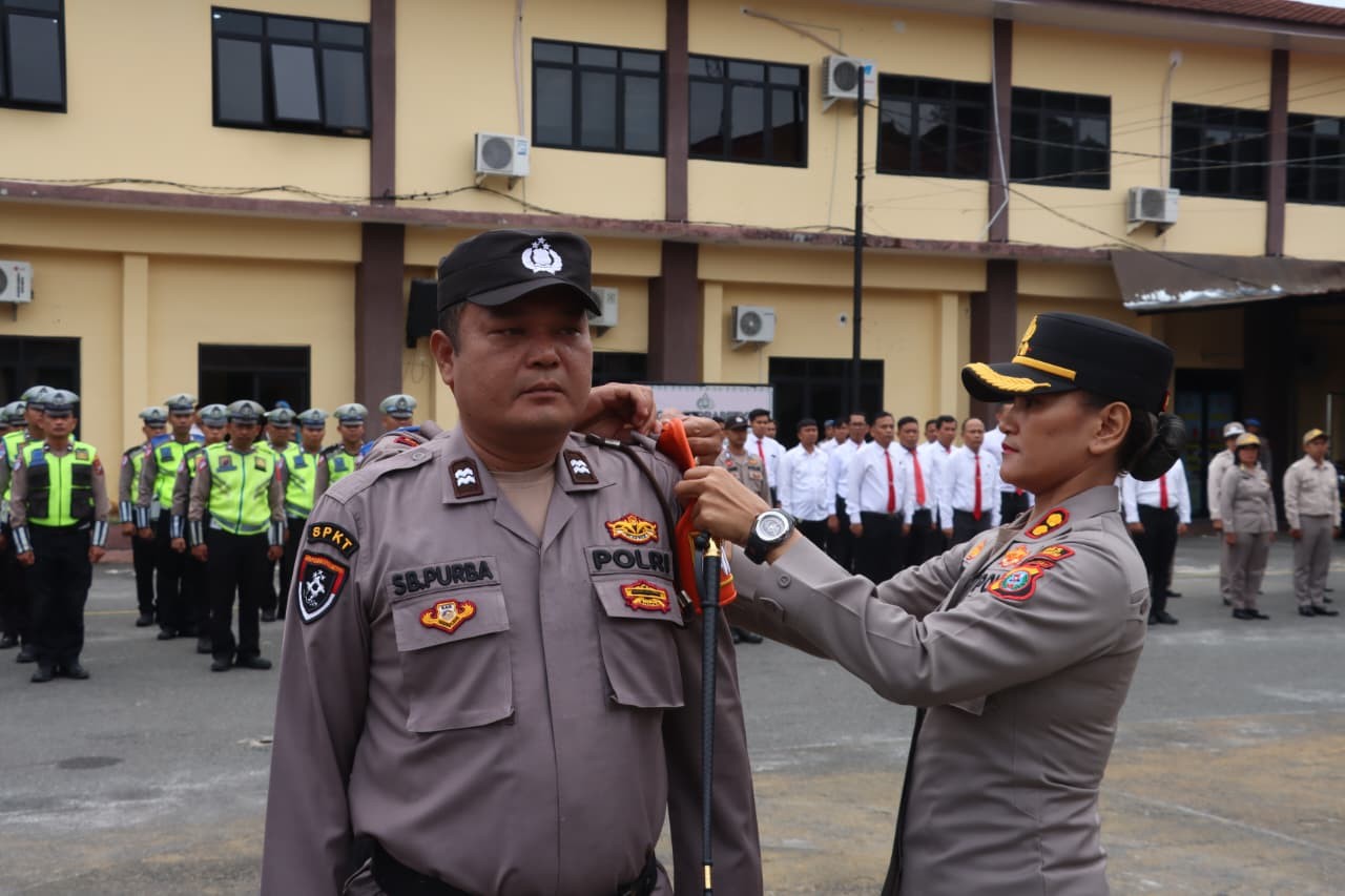 Peluncuran Pamapta Polres Pematangsiantar di Lapangan Apel, dipimpin Kapolres AKBP Sah Udur Togi Marito Sitinjak.