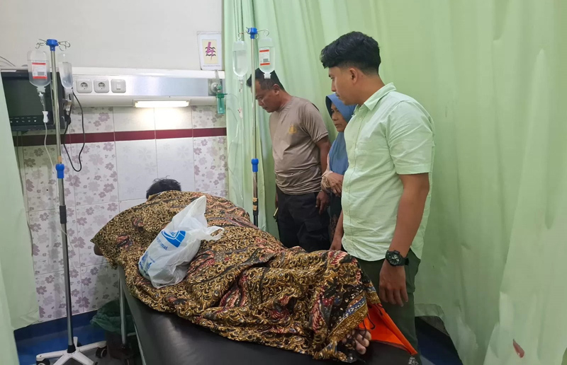 Korban mendapat perawatan di RS 3 Saudara Kampung Pajak, Labura.
