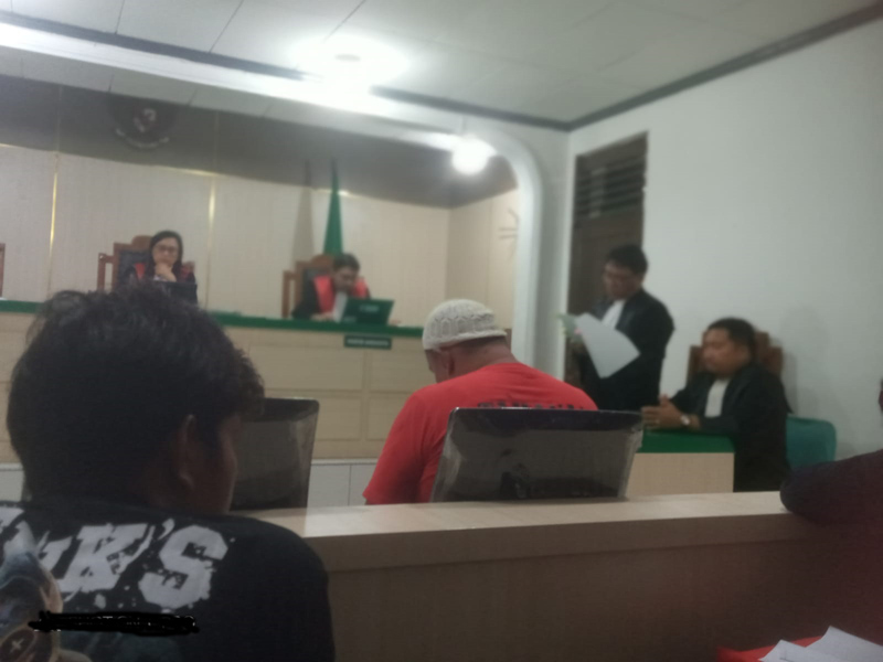 Suasana persidangan.