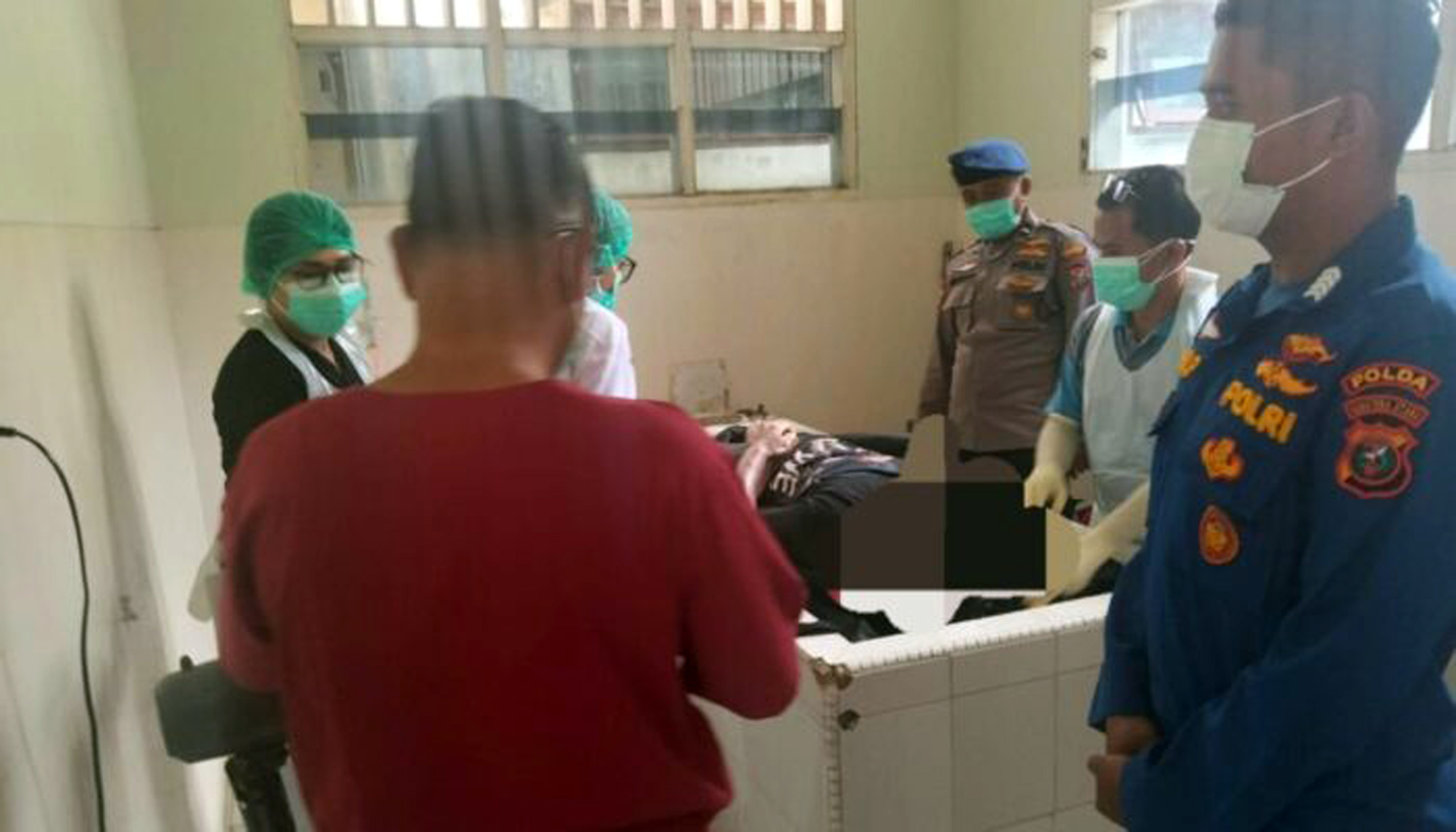 Pencarian dan evakuasi jenazah penumpang yang jatuh ke laut di jalur pelayaran Sibolga&ndash;Nias.