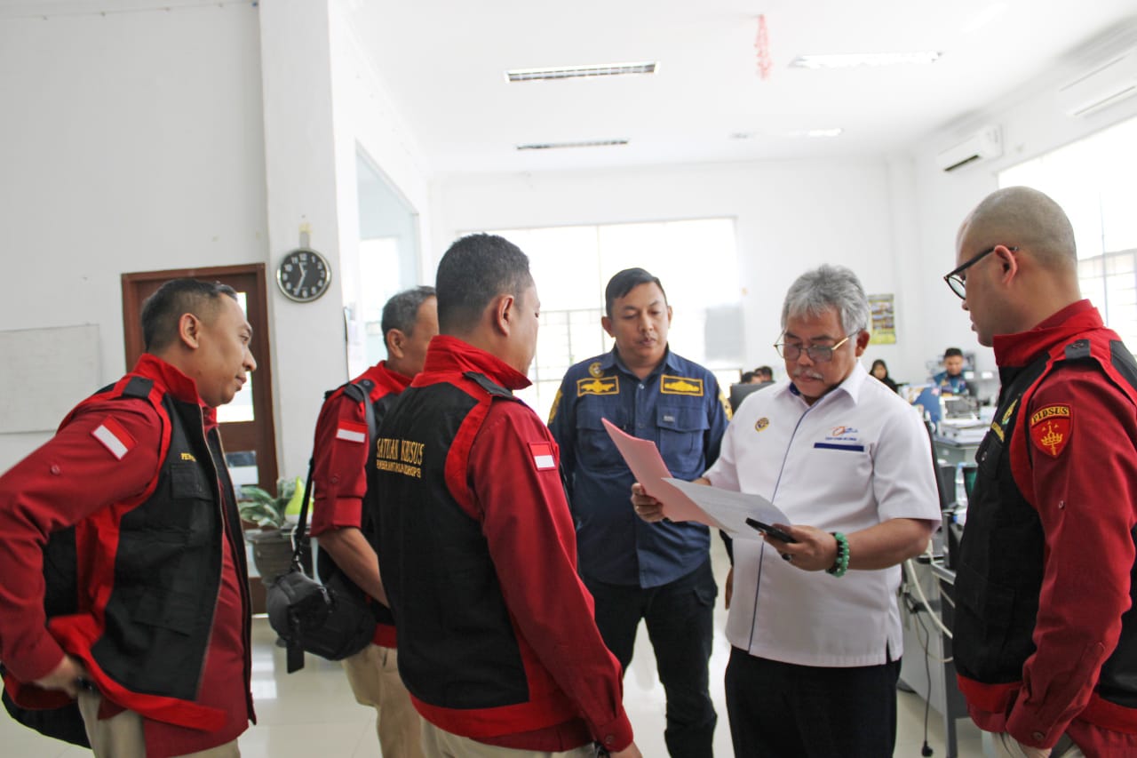 Kejati Sumatera Utara menggeledah Kantor Pelindo Regional 1 dan KSOP Belawan terkait dugaan korupsi PNBP jasa kepelabuhanan tahun anggaran 2023&ndash;2024.