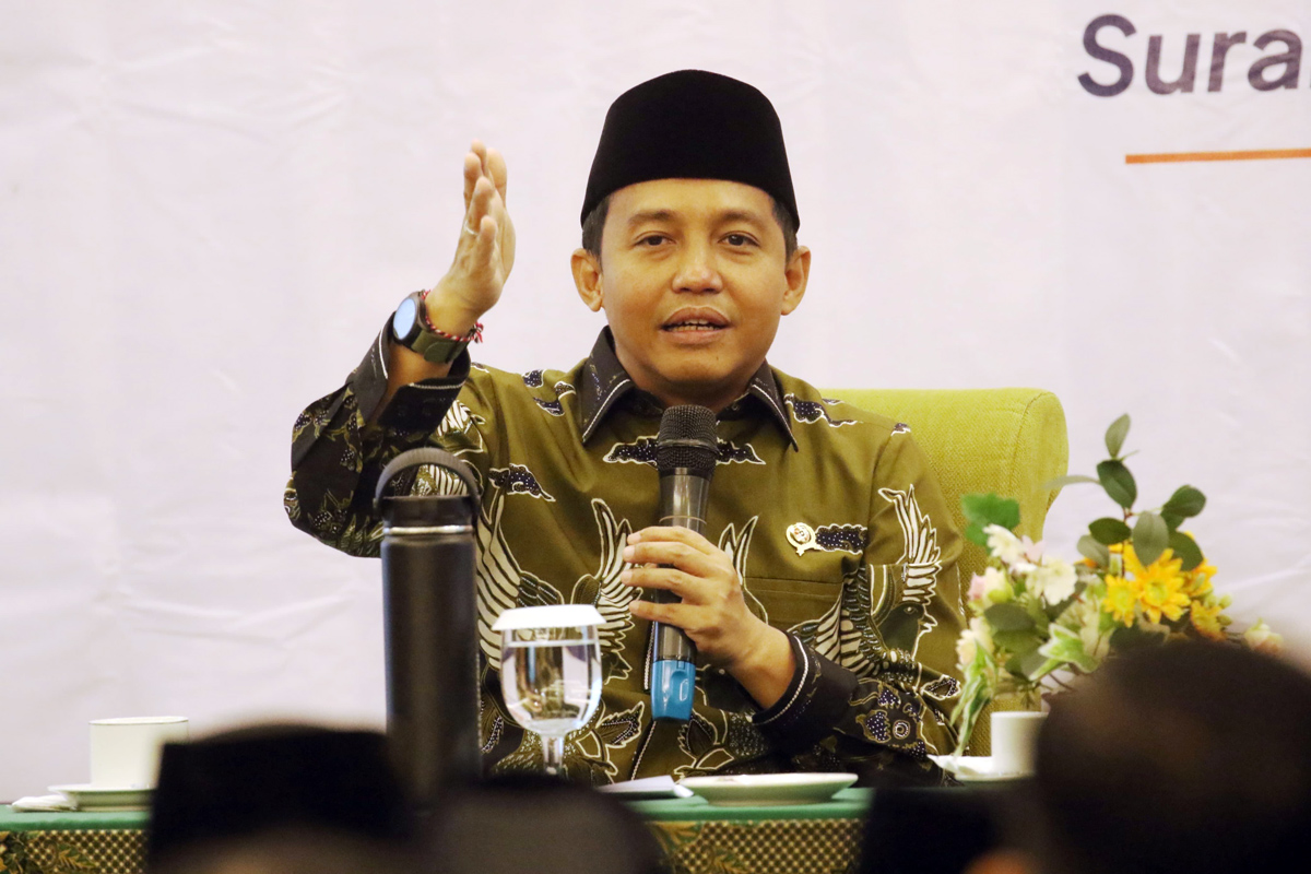 Raja Juli Antoni bersama jajaran PP Muhammadiyah saat Rakornas Majelis Pembinaan Kader dan SDI di Solo, membahas peran Muhammadiyah sebagai orgama terkaya keempat di dunia.