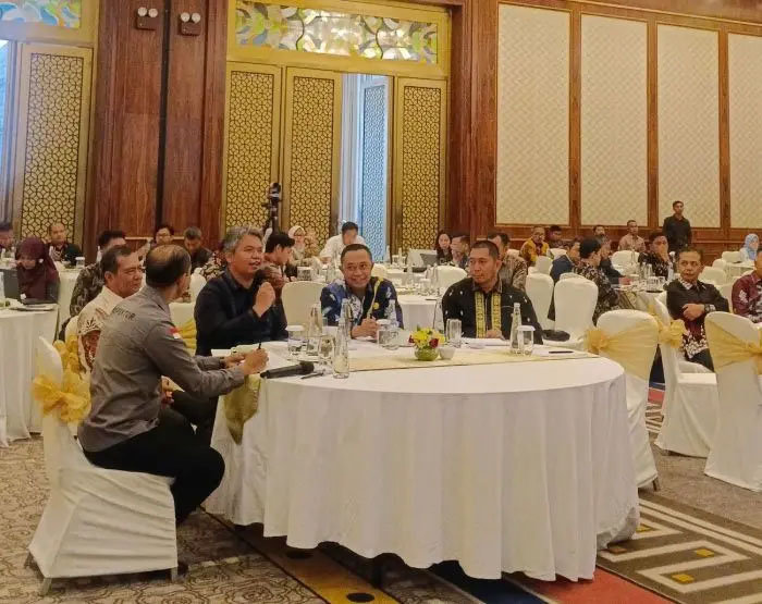 Pemkab Taput menghadiri Rapat Rekonsiliasi Perhitungan Persentase Daerah Penghasil dan Daerah Pengolah Panas Bumi Tahun 2026 di Ballroom 5 Hotel Four Seasons, Jakarta.