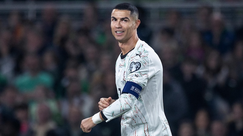 Cristiano Ronaldo. Eks striker Nuno Gomes berharap CR7 tak pensiun setelah Piala Dunia 2026.