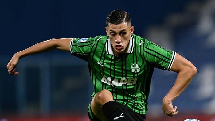 Jay Idzes tampil solid bersama Sassuolo dan mendapat pujian karena kepemimpinannya di lapangan.