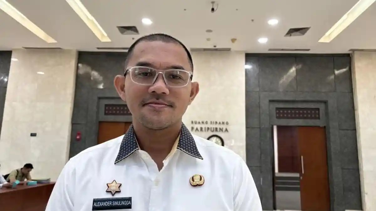 Kepala Disdik Sumut Alexander Sinulingga membahas skema pengganti UAS bagi siswa terdampak banjir-longsor.