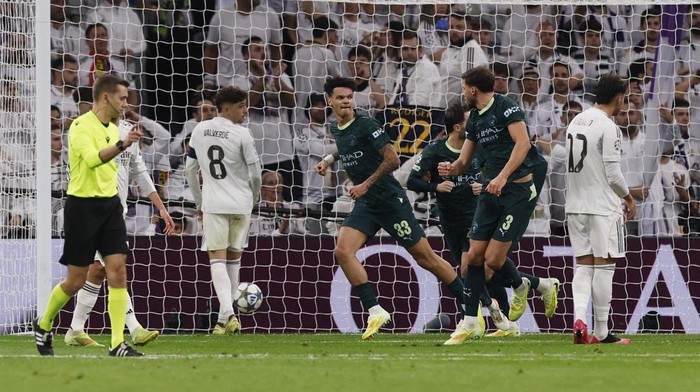Manchester City bangkit dari ketertinggalan dan kalahkan Real Madrid 2-1 di Santiago Bernabeu, Liga Champions 2025/2026.