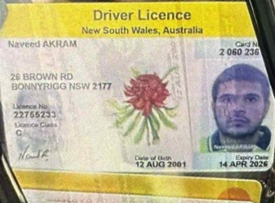 Paspor Naveed Akram, salah satu pelaku penembakan di Pantai Bondi, Sydney, Australia, yang kini menjadi fokus penyelidikan pihak kepolisian.