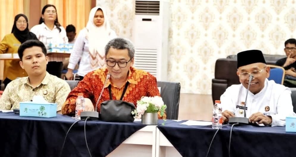 Rapat Koordinasi High Level Meeting (HLM) TPID Kabupaten Simalungun dalam rangka pengendalian inflasi dan kesiapan Natal dan Tahun Baru 2026.