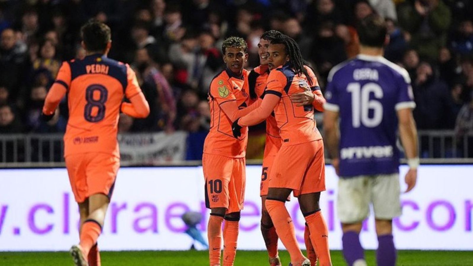 Marcus Rashford mencetak gol penutup bagi Barcelona saat menghadapi Guadalajara di Copa del Rey, Rabu (17/12/2025).
