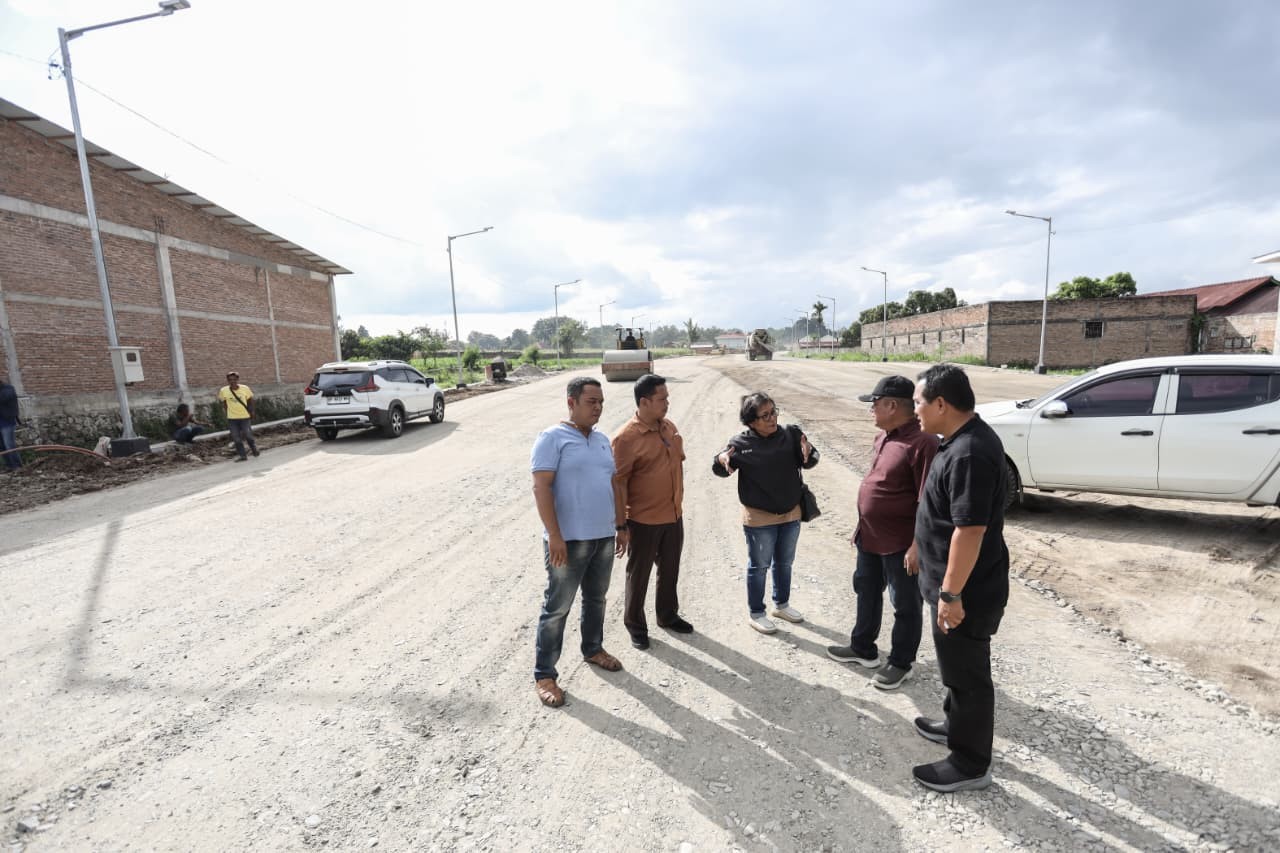 Peninjauan jalan lingkar luar (outer ring road) Jalan Saribudolok&ndash;Jalan Parapat oleh jajaran Pemko Pematangsiantar sebagai upaya mengurangi kemacetan Simpang Dua.