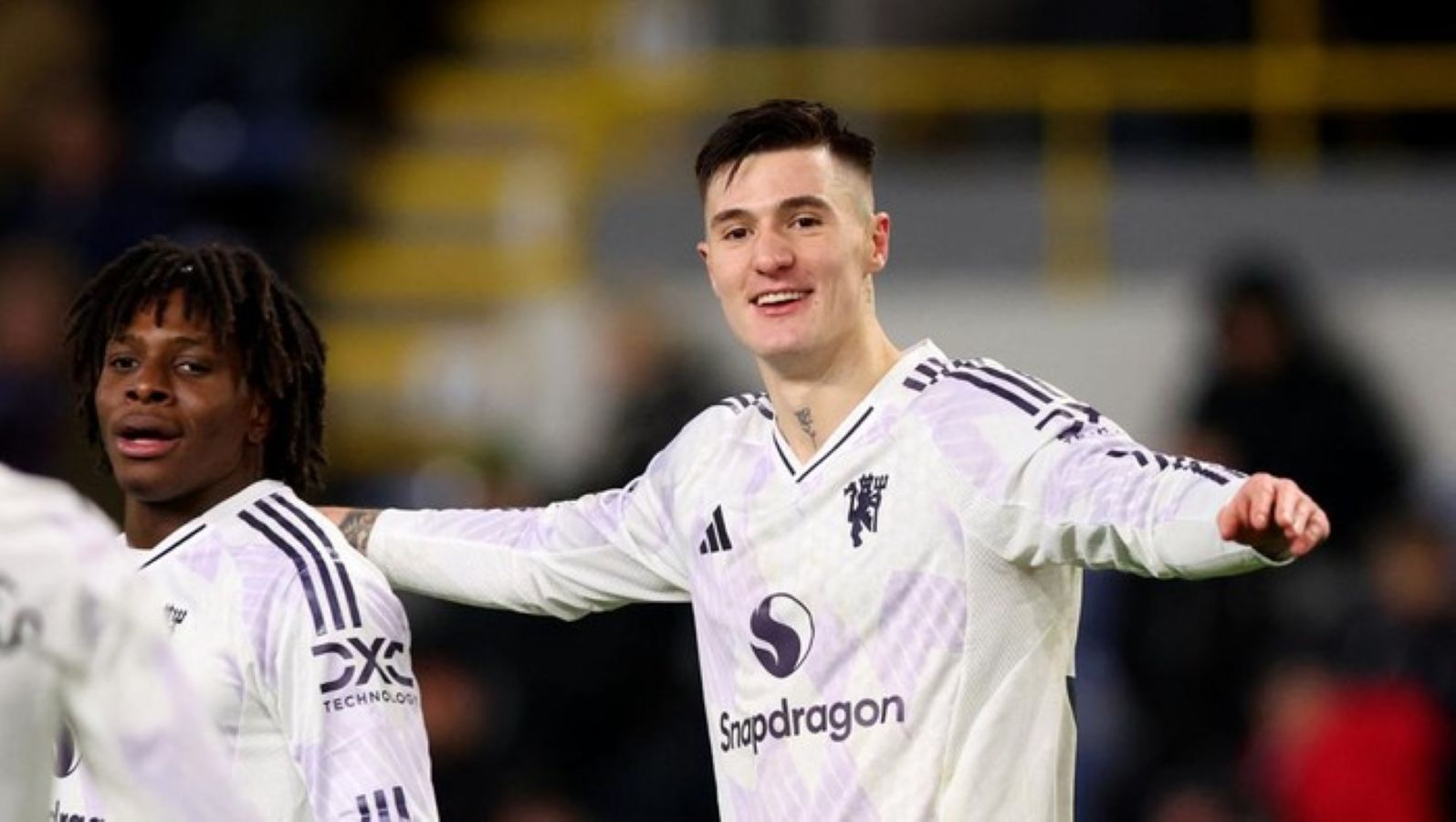 Benjamin Sesko merayakan gol keduanya untuk Manchester United ke gawang Burnley pada laga Premier League di Turf Moor, Kamis (8/1/2026) dini hari WIB.