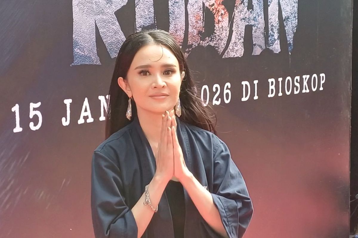 Michelle Ziudith saat menghadiri jumpa pers film horor Alas Roban di kawasan Kuningan, Jakarta Selatan. Film ini menjadi debut horor pertamanya.