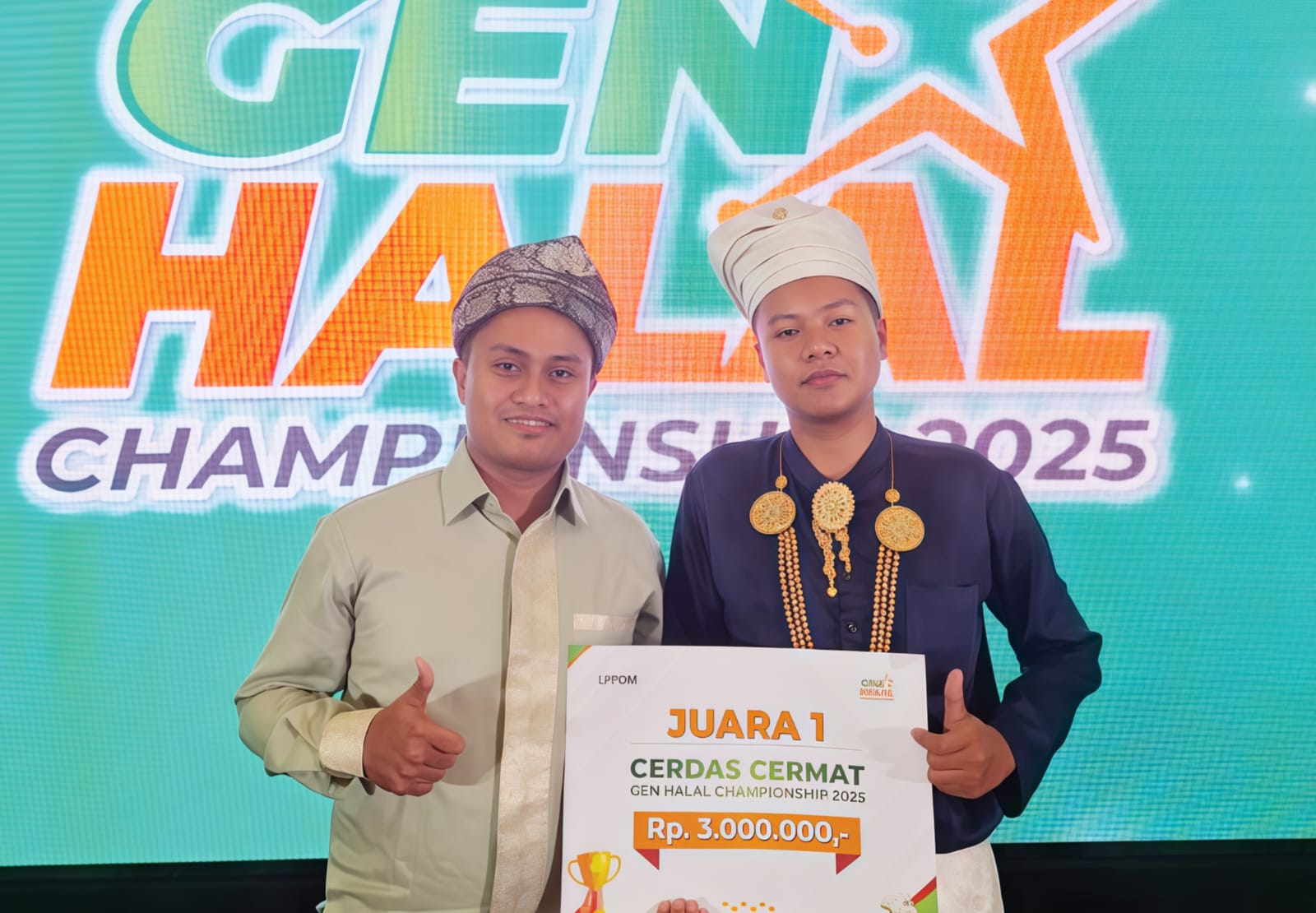 Siswa MAN 2 Labuhanbatu Utara, Ahmad Affabel Fathoni, peraih Juara 1 lomba cerdas cermat Gen Halal Championship 2025 di Bogor.