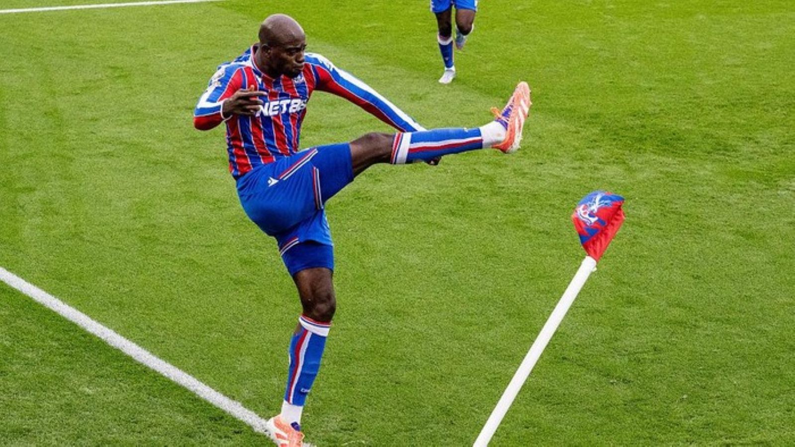 Striker Crystal Palace Jean-Philippe Mateta masuk radar Juventus dan berpeluang merapat ke Allianz Stadium pada bursa transfer Januari.