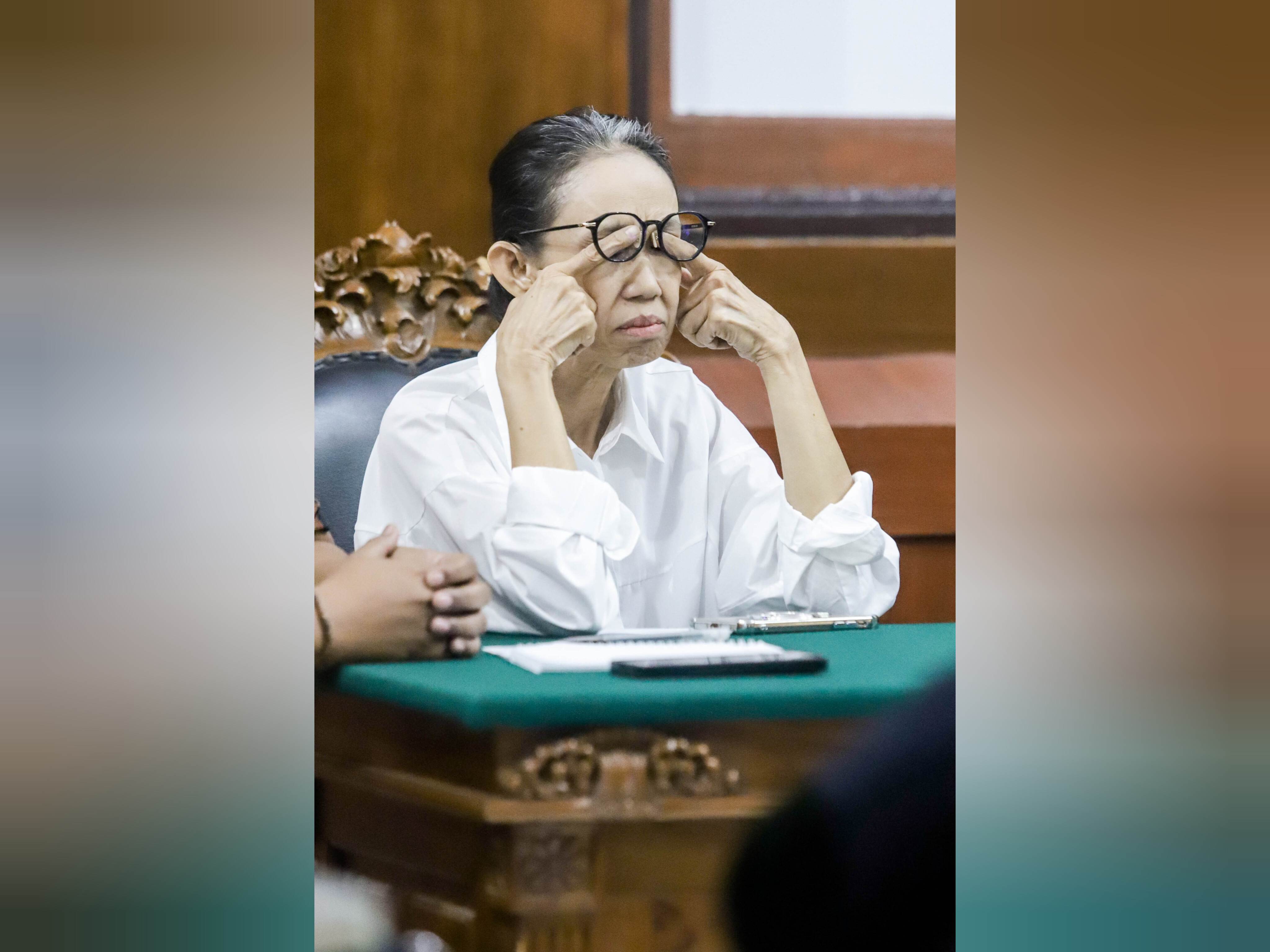 Suasana sidang perkara perdata Nomor 273/Pdt.G/2025/PN Surabaya antara Nany Widjaja melawan PT Jawa Pos di Pengadilan Negeri Surabaya.