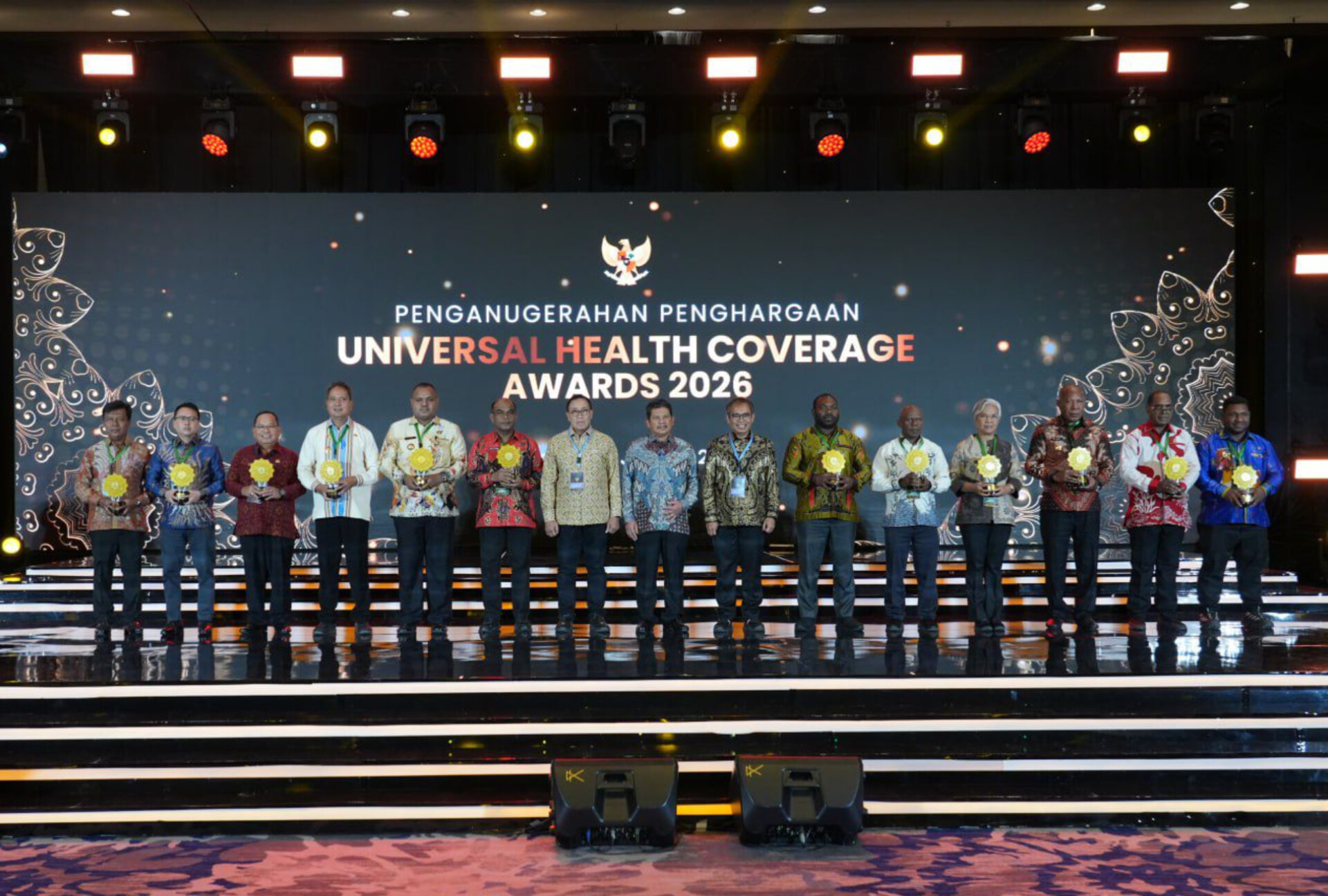 Sebanyak 31 pemerintah provinsi dan 397 pemerintah kabupaten/kota menerima penghargaan UHC Awards 2026 dari BPJS Kesehatan di Jakarta.