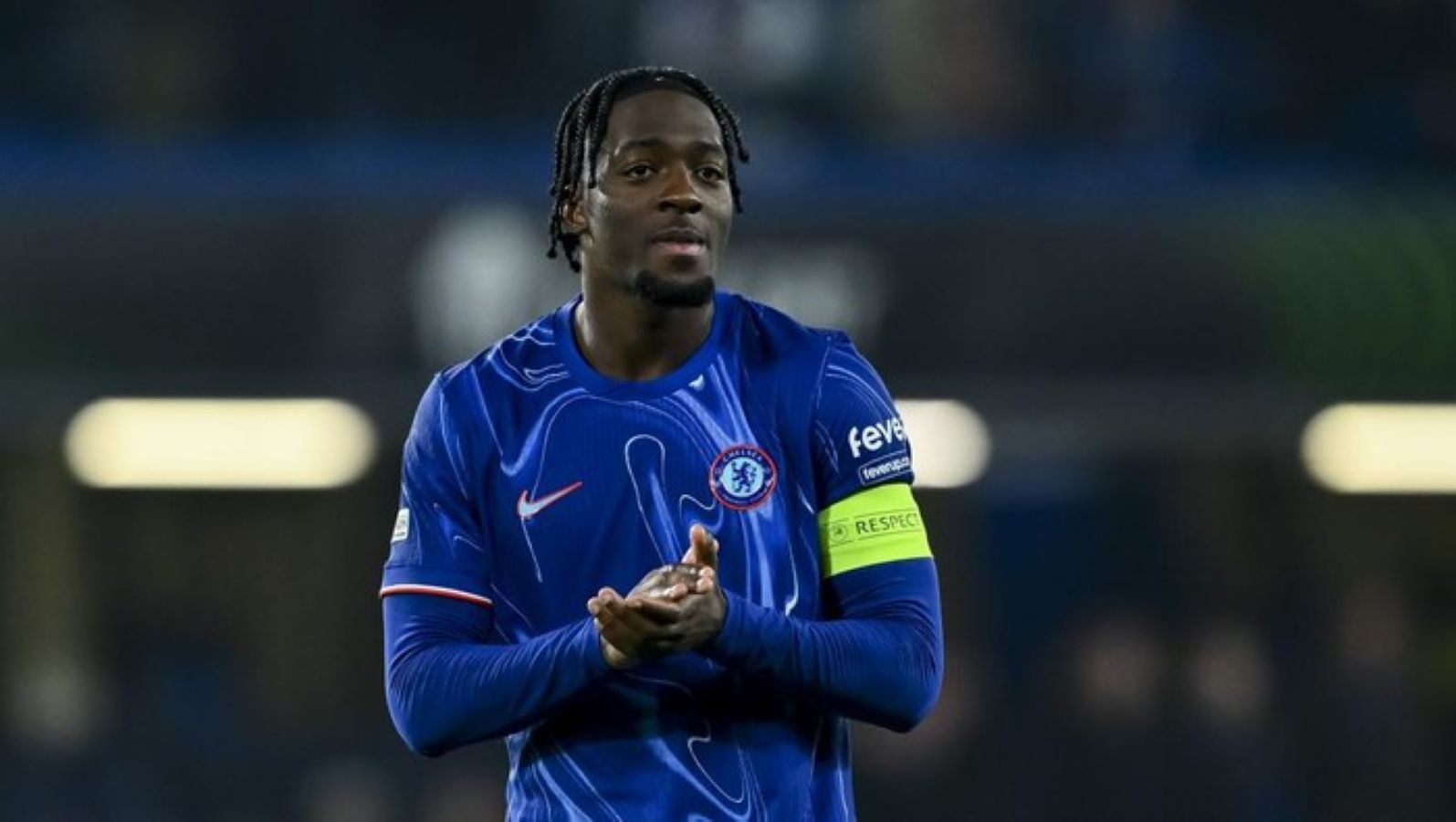 Axel Disasi resmi dipinjamkan Chelsea ke West Ham United hingga akhir musim 2025/2026.