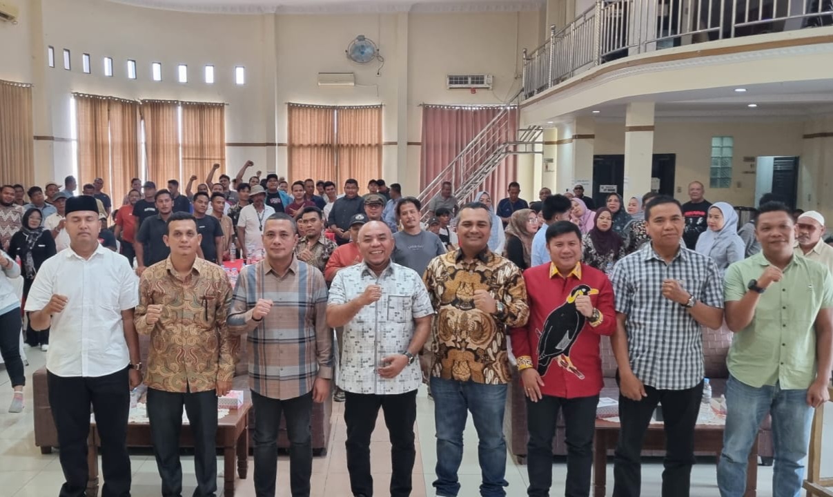 Anggota DPR-RI asal Partai Golkar dalam sosialisasi 4 pilar kebangsaan di Kabupaten Paluta, beberapa waktu lalu. (Ist)