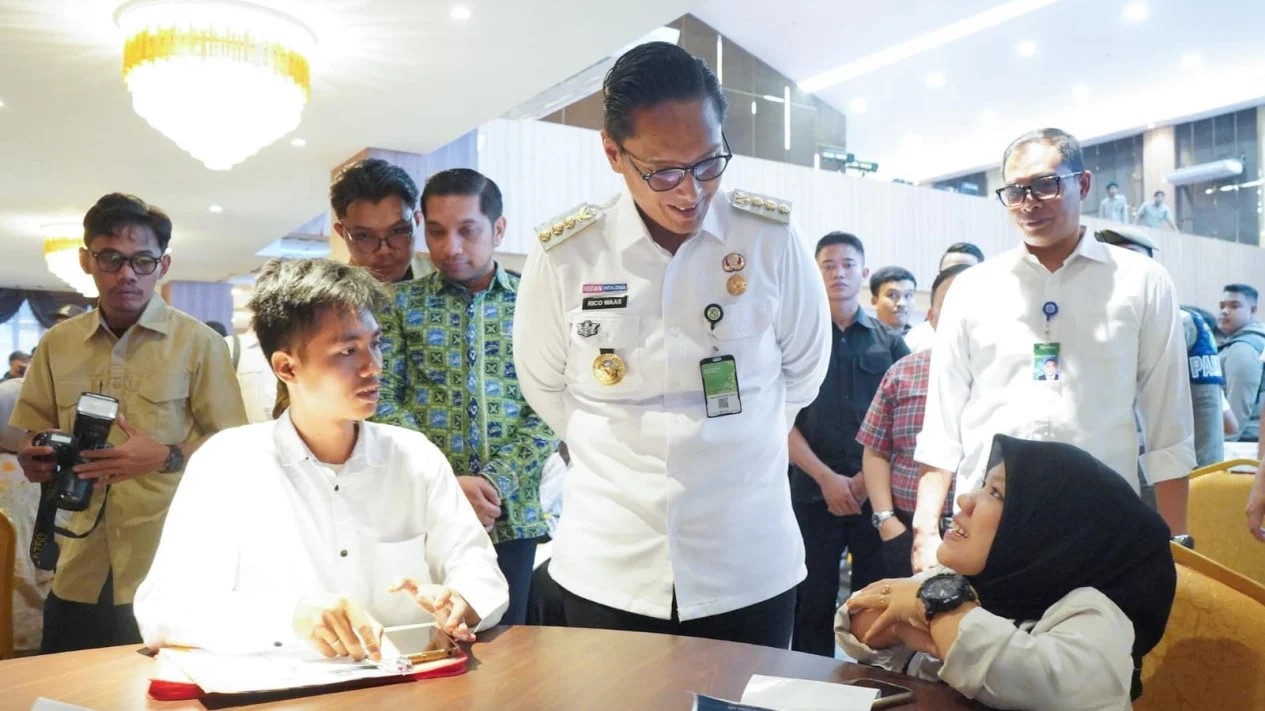 Suasana Bursa Kerja Kota Medan yang digelar Pemko Medan, menghadirkan ratusan perusahaan dan ribuan lowongan bagi pencari kerja.
