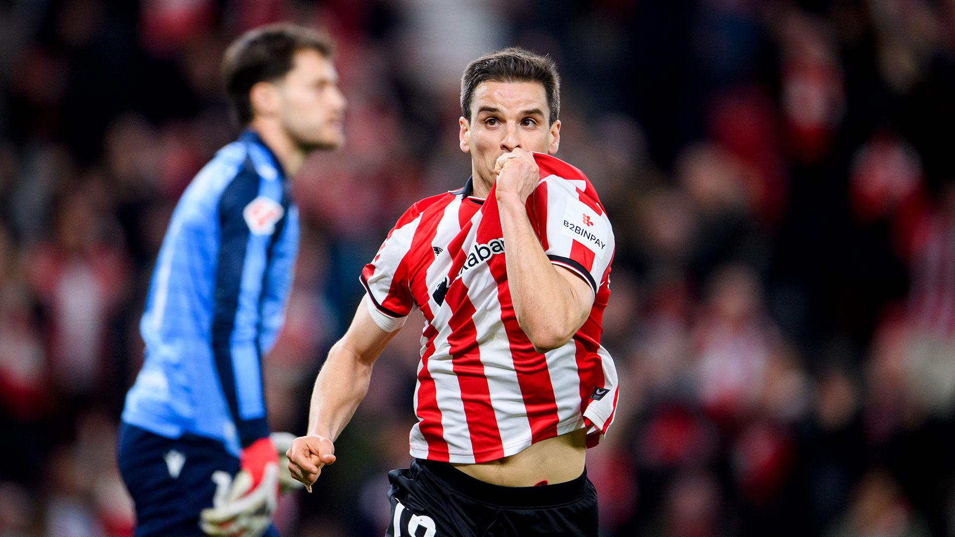 Real Sociedad dan Athletic Bilbao selebrasi usai kemenangan dramatis di perempatfinal Copa del Rey, menyusul Barcelona ke semifinal.
