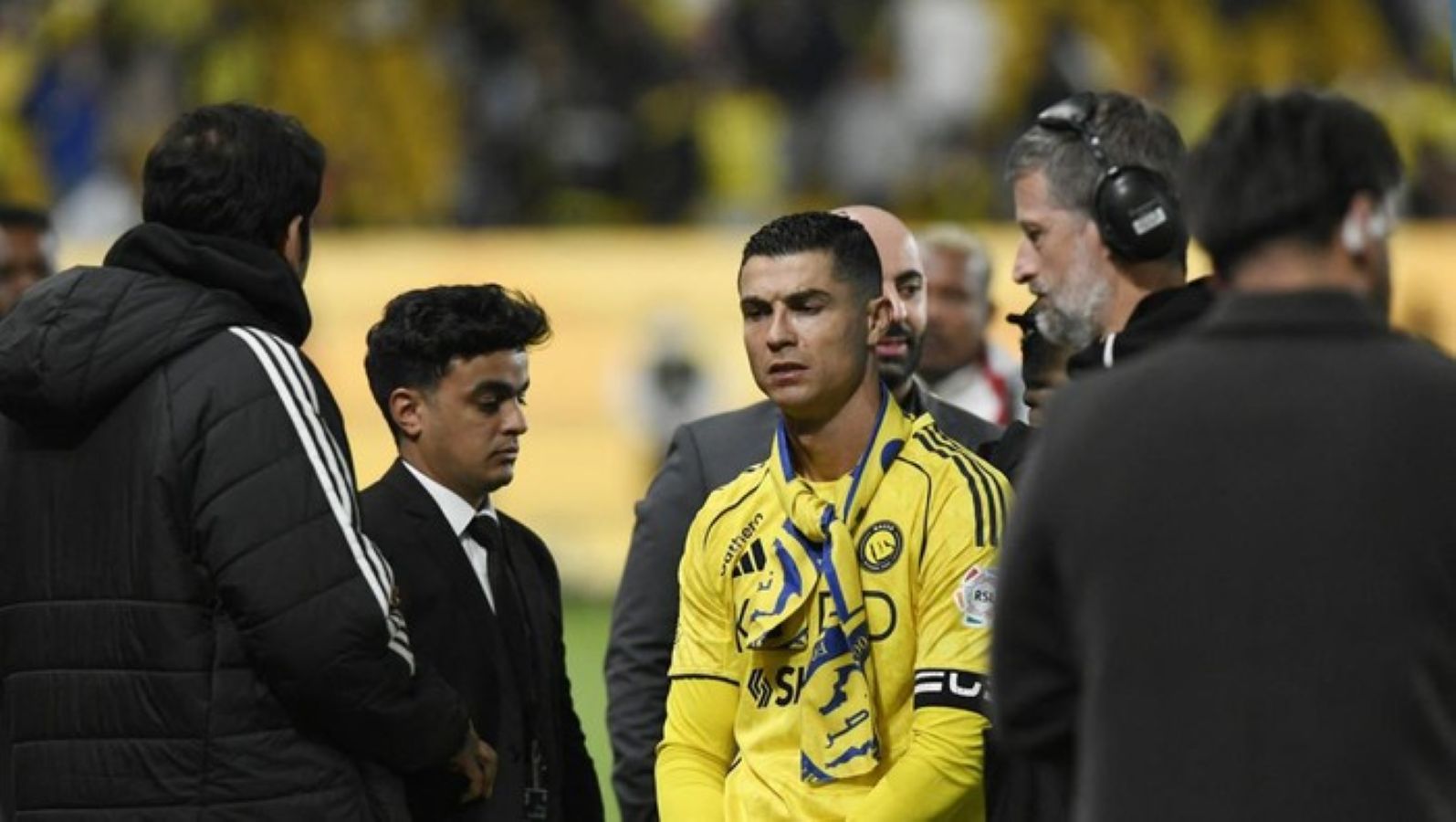 Cristiano Ronaldo membagikan momen latihan bersama Al Nassr di tengah kabar ketegangan terkait aktivitas transfer klub.