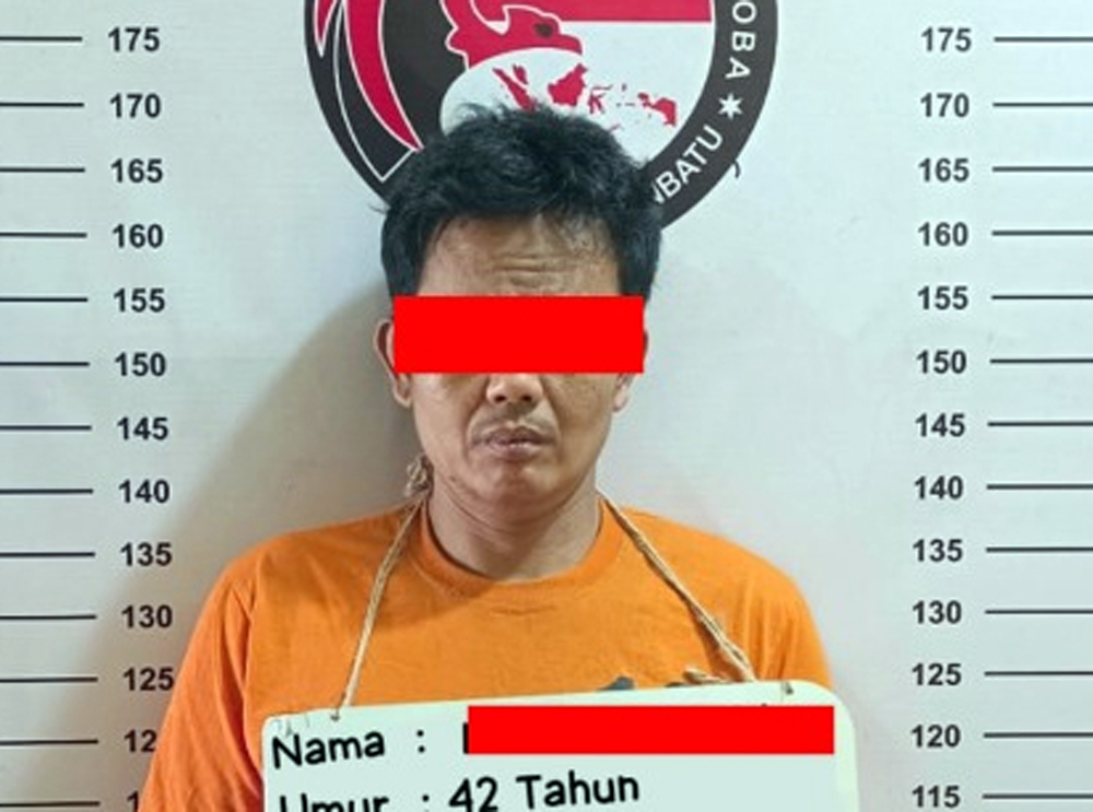 Tersangka OJP (29) diamankan Satres Narkoba Polres Asahan bersama barang bukti sabu seberat 9,40 gram.