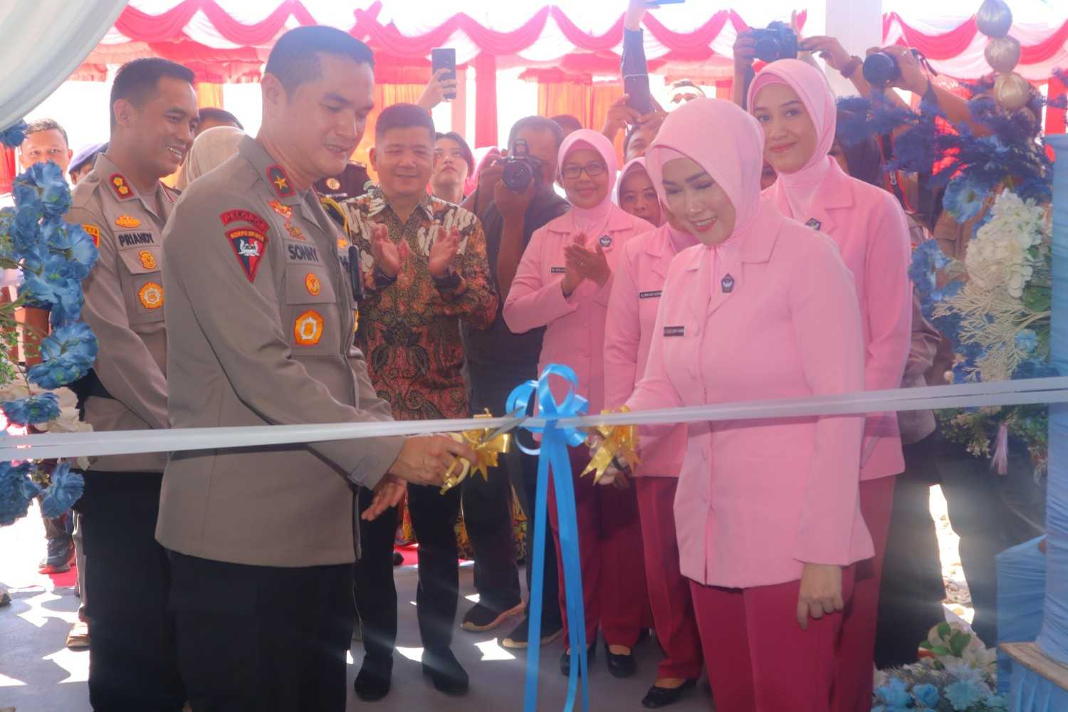 Wakapolda Sumatera Utara Brigjen Pol Sonny Irawan meresmikan Satuan Pelayanan Pemenuhan Gizi (SPPG) 1 Polres Mandailing Natal, Kamis (5/2/2026).