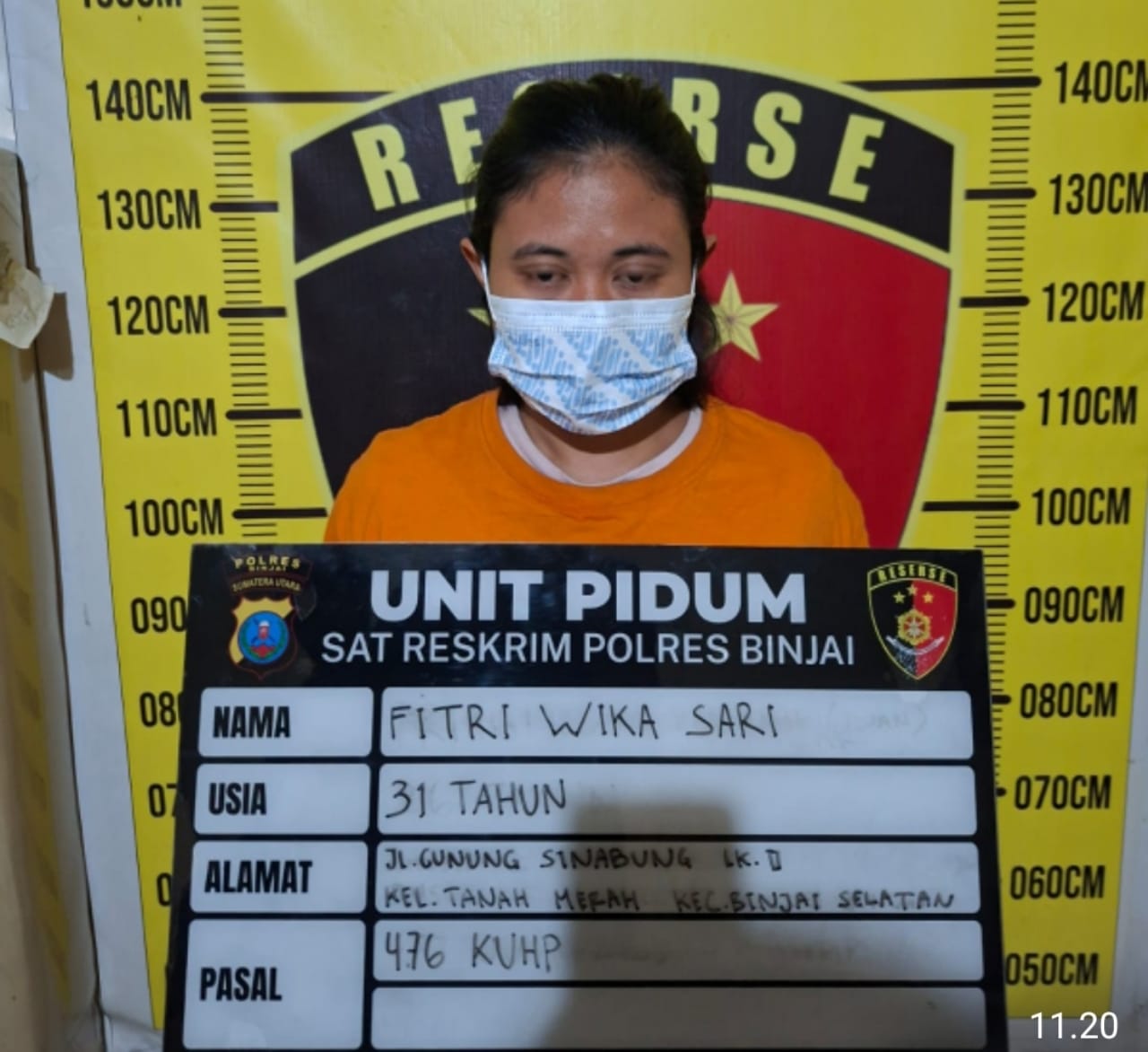 Petugas Satreskrim Polres Binjai mengamankan tersangka pencurian emas milik majikan dengan kerugian mencapai Rp112 juta.