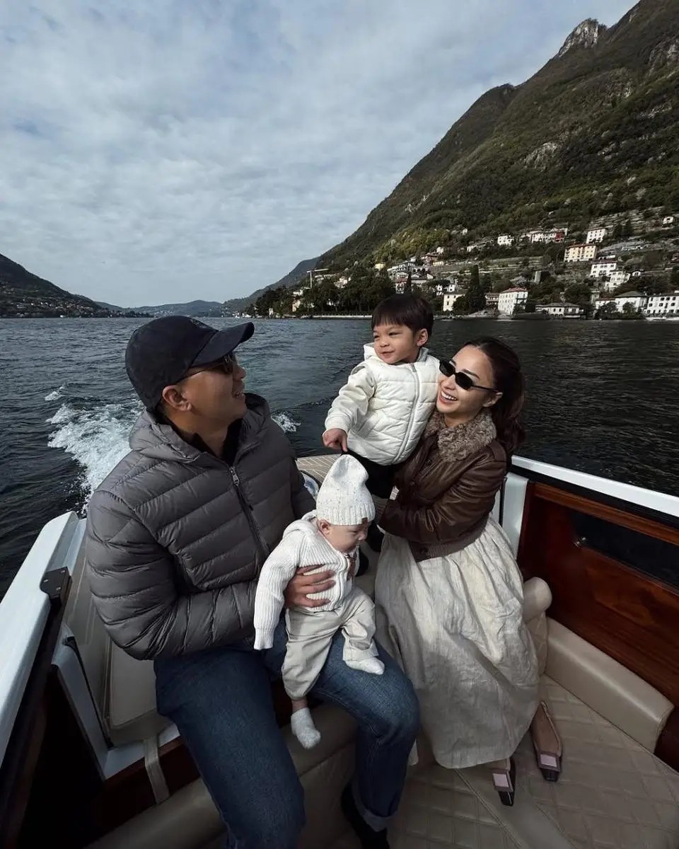 Nikita Willy mengaku baru mengetahui julukan soft spoken parenting setelah ramai diperbincangkan netizen.