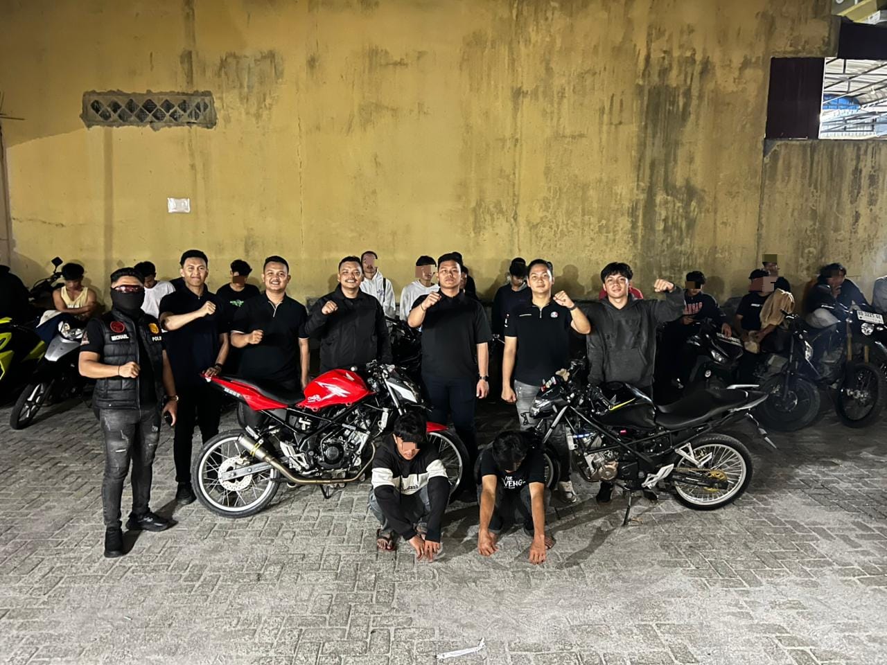 Sepeda motor berknalpot brong yang diamankan Tim Khusus Dayok Mirah Polres Pematangsiantar saat patroli malam hingga subuh, Sabtu (7/2/2026) hingga Minggu (8/2/2026).