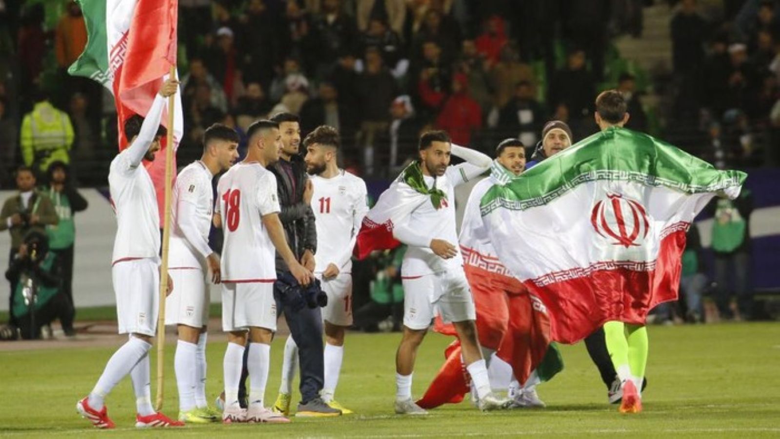 Timnas Iran terancam sanksi FIFA jika mundur dari Piala Dunia 2026 di tengah konflik bersenjata dengan Amerika Serikat dan sekutunya.