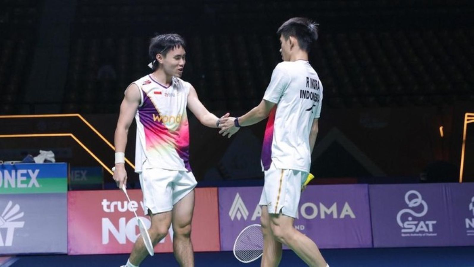 Raymond Indra Nikolaus Joaquin saat bertanding melawan Kang Min-hyuk/Ki Dong-ju pada babak pertama All England 2026 di Utilita Arena Birmingham.