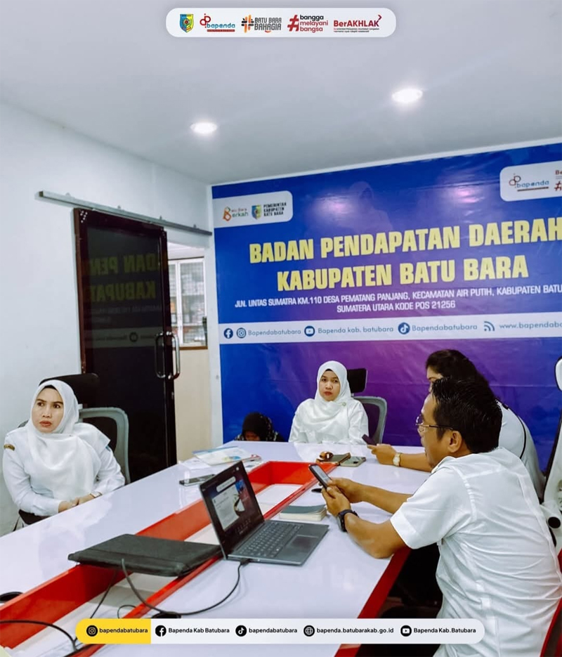 Plt.Kepala Bapenda Batu Bara Dr.Mei Linda Suryati Loebis, mengikuti kegiatan Inisiasi Peningkatan Kapasitas dan Literasi Sinergi Percepatan dan Perluasan Digitalisasi Daerah.