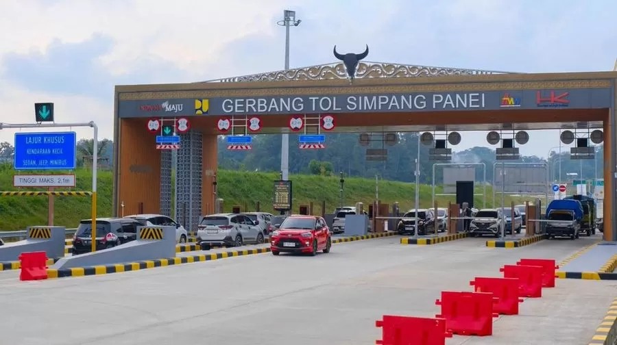 Gerbang Tol Simpang Panei pada ruas Tol Kuala Tanjung&ndash;Tebing Tinggi&ndash;Parapat yang akan dibuka gratis secara fungsional saat mudik Lebaran 2026.