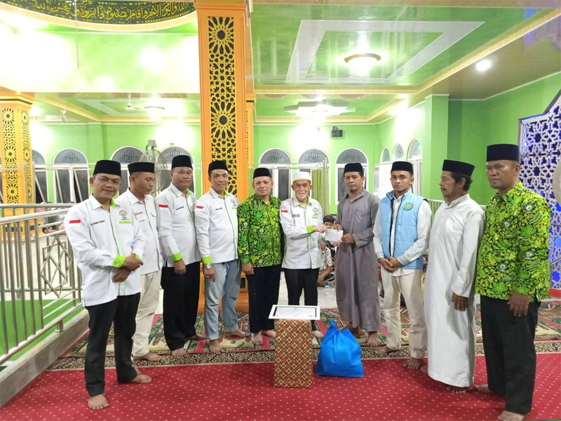 DMI dan BKPRMI Labura melaksanakan kegiatan Safari Ramadhan 1447 Hijriah di Kecamatan Kualuh Selatan.