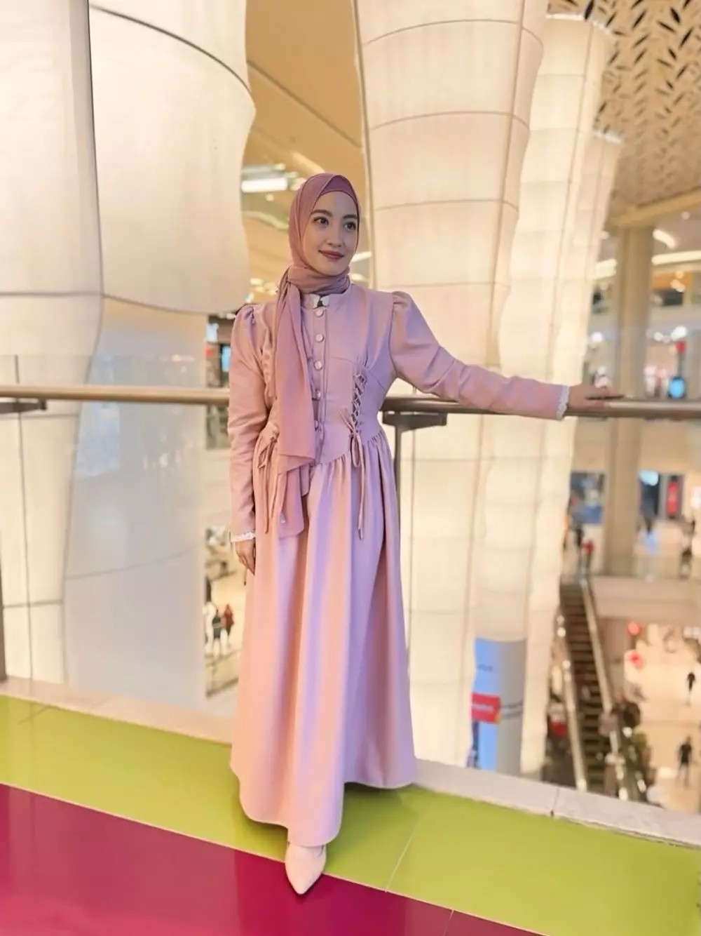 Mantan penyanyi cilik Maissy Pramaisshela menjadi sorotan setelah rumah tangganya diterpa isu dugaan perselingkuhan sang suami dengan selebgram dokter koas.