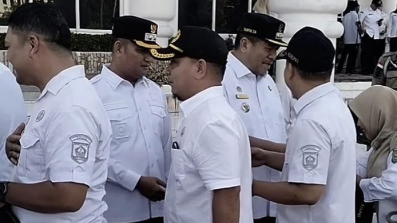 Bupati Asahan Taufik Zainal Abidin Siregar memimpin apel perdana pasca Lebaran dengan tingkat kehadiran ASN mencapai 98 persen.